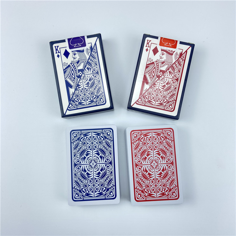 Cartas de Poker Impermeáveis d - Board Game Yearbook avaliação e preço