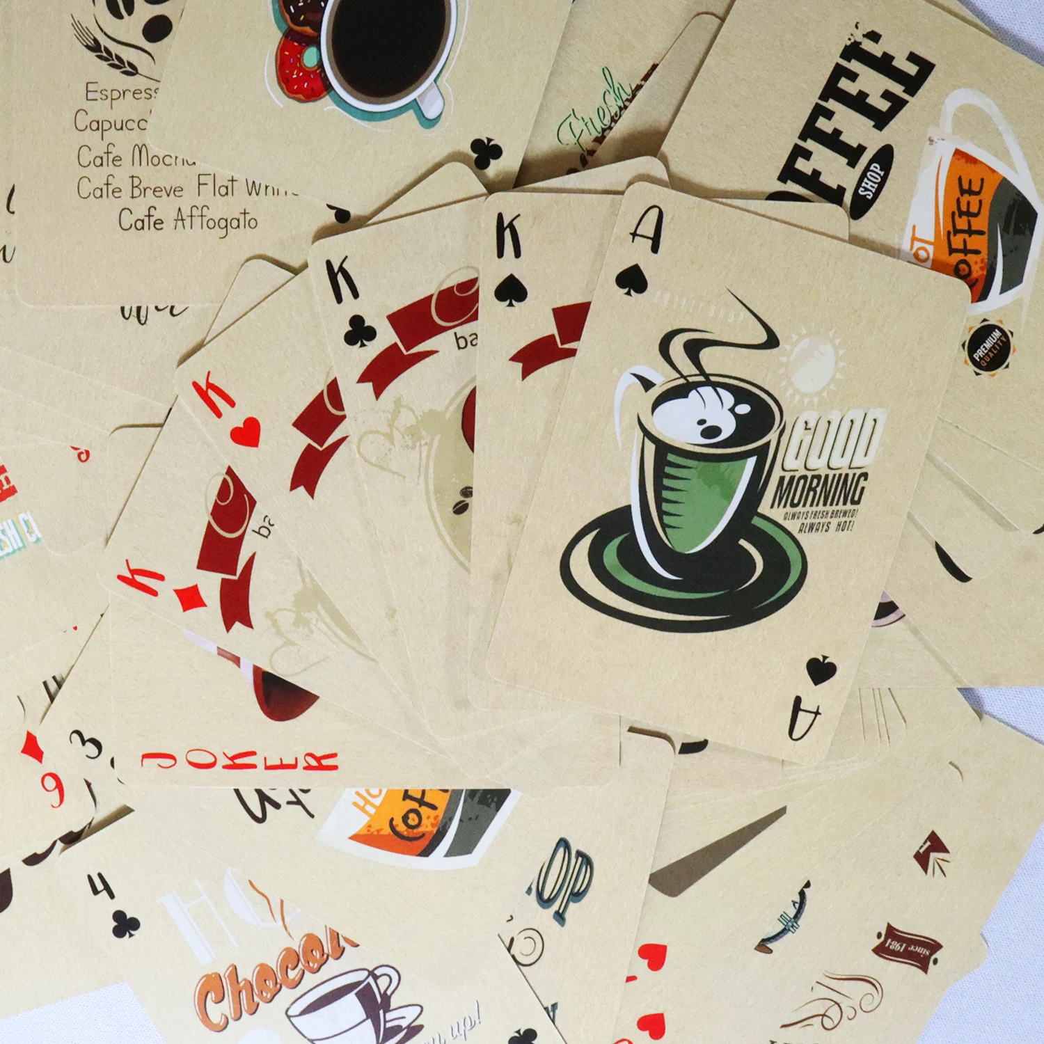 Cartas de jogo de papel de caf - Board Game Yearbook avaliação e preço